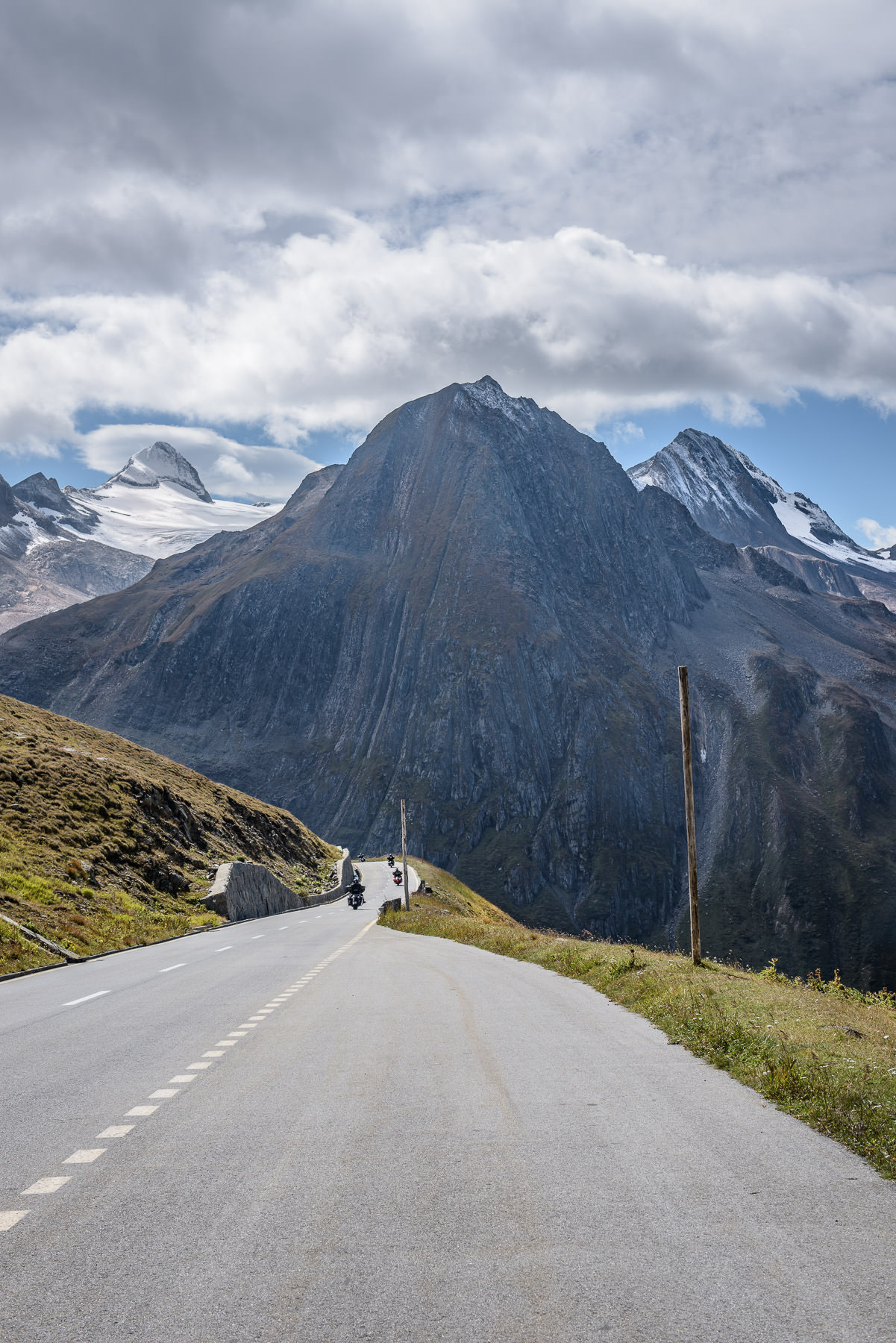 Nufenenpass<a style='color:#1fa67a !important; margin-left:1em;' href='http://maps.google.com/maps?q=46.47738104874,8.3866116777467 ' target=_blank>Map</a>