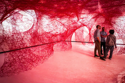 MAHF Fribourg – Chiharu Shiota: In the Light (2025)